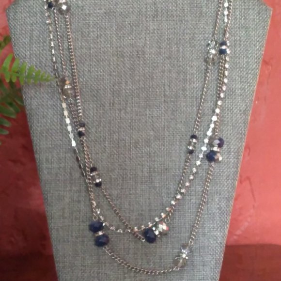 Simply Vera Wang Long 3 Strand Silver Tone Necklace Rhinestones Crystal Beads - Picture 2 of 4